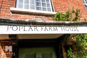 Photo 16- click for photo gallery